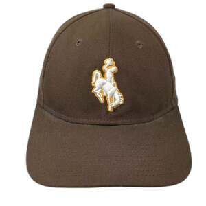 New Era Wyoming Cowboys NCAA Baseball Cap Brown Gold One Size Strapback